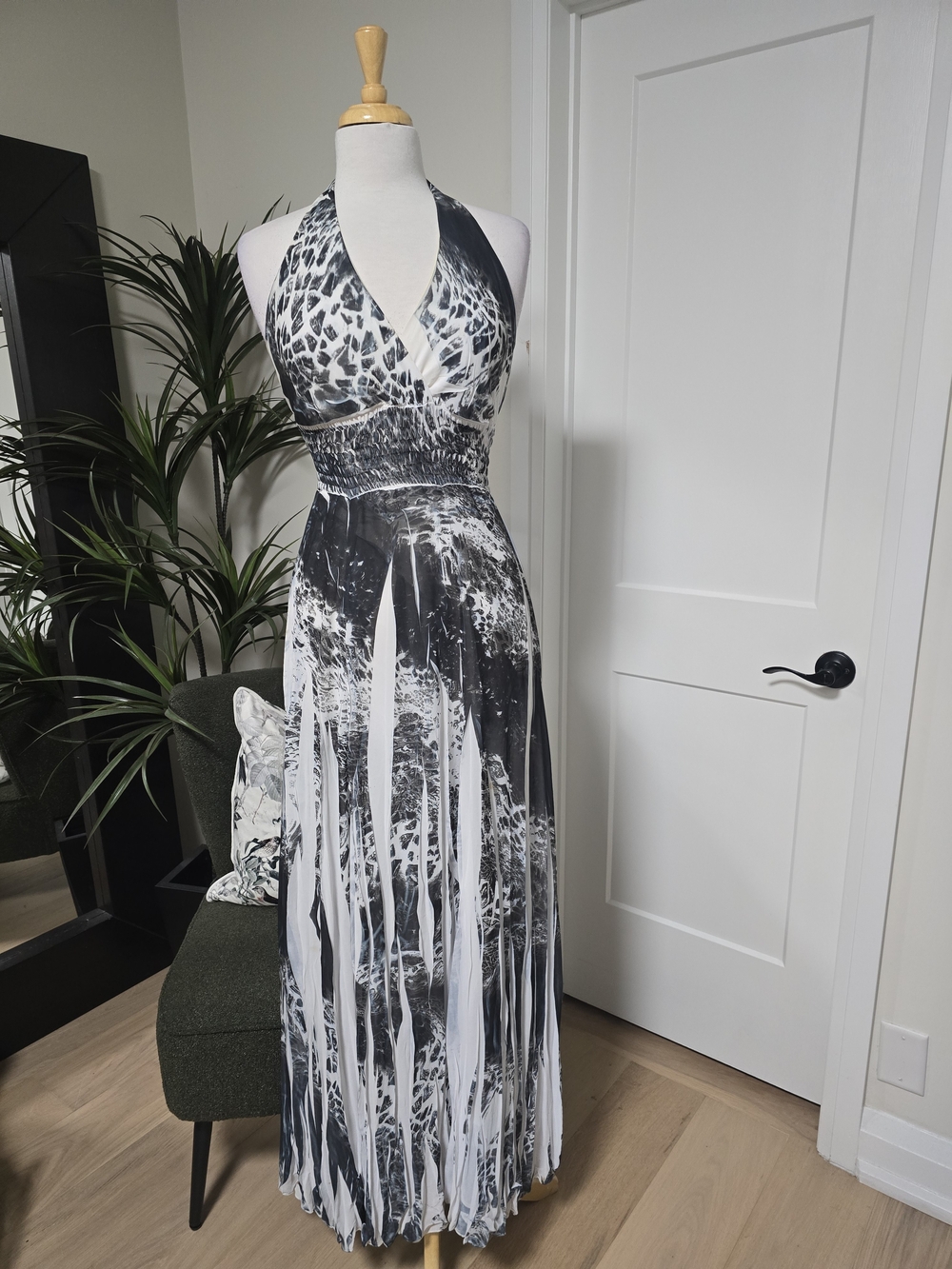 Black & White Halter Maxi Dress - Elegant Printed Evening Gown